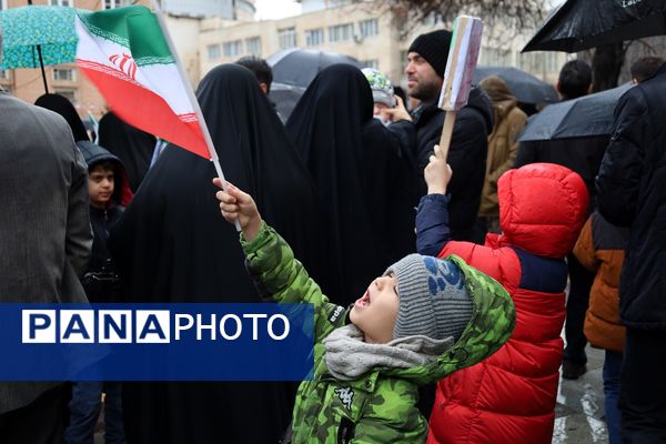 راهپیمایی 22 بهمن در آذربایجان غربی