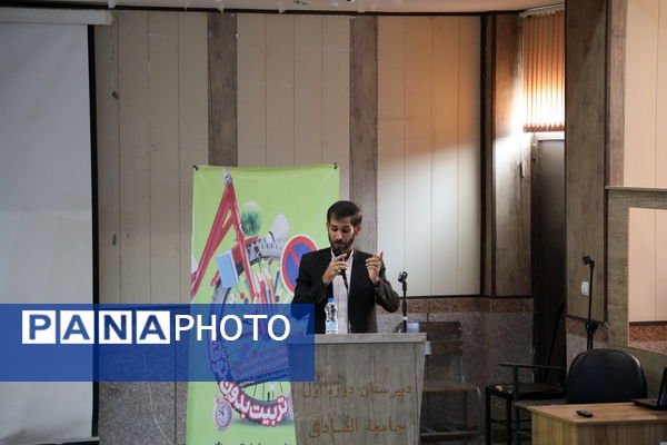 آیین افتتاحیه اوقات فراغت دانش‌آموزان در شهرستان بندرعباس