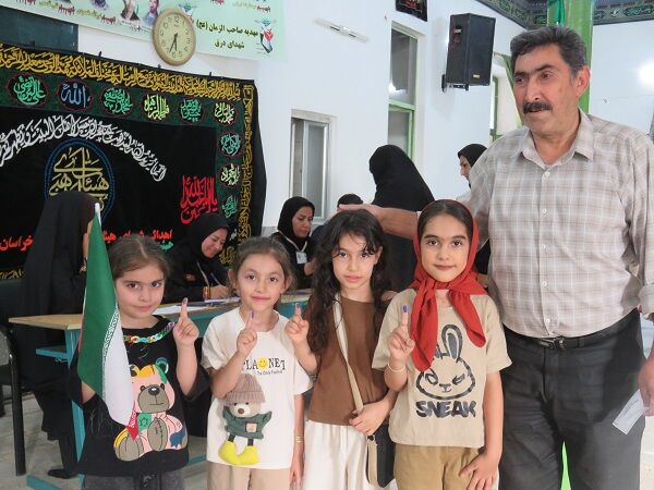دور دوم انتخابات چهاردهمین دوره ریاست‌جمهوری در شهر درق