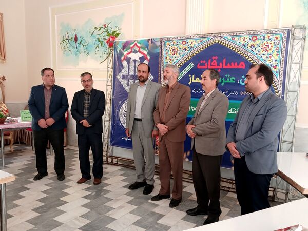 بازدید مدیرکل آموزش و پرورش استان مرکزی از اردوگاه امام خمینی(ره)