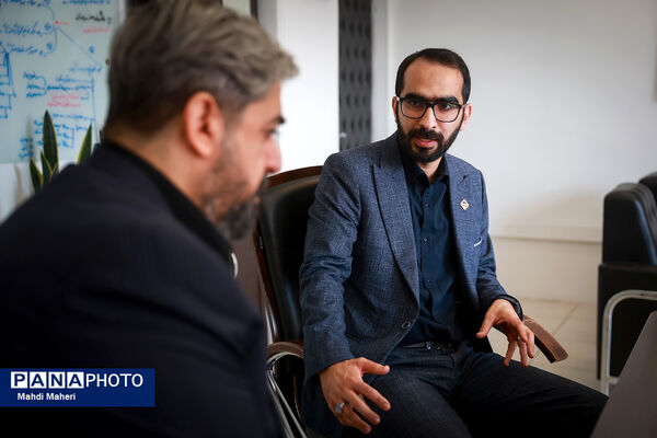 بازدید رئیس باشگاه دانش پژوهان جوان از خبرگزاری پانا