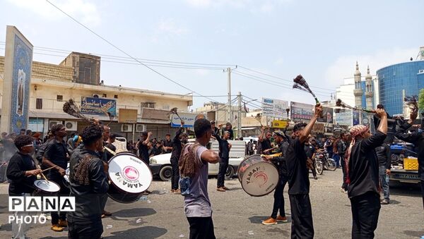 «شیر و کتل» در میناب؛ نوای ارادتی که با عطر شهادت گره خورد