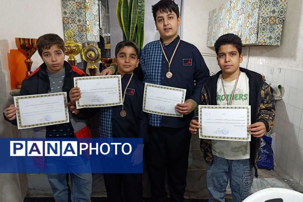 مسابقات منطقه ای شطرنج در مقطع ابتدایی در شهرستان قدس