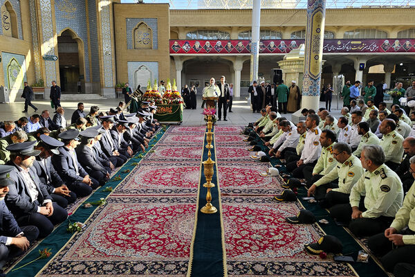 آیین گرامیداشت سالروز طوفان الاقصی با حضور کارکنان پلیس در قم