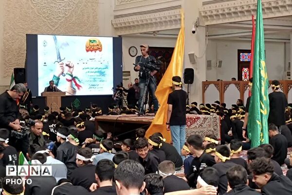 نوجوانان عاشورایی در حرم شاهچراغ(ع) - 3