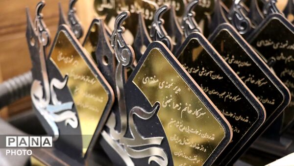 تقدیر از برترین‌های پرورشی پاکدشت 