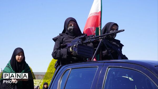اجتماع بزرگ" دختراتو ببین" هم آوایی بانوان نصف جهان 