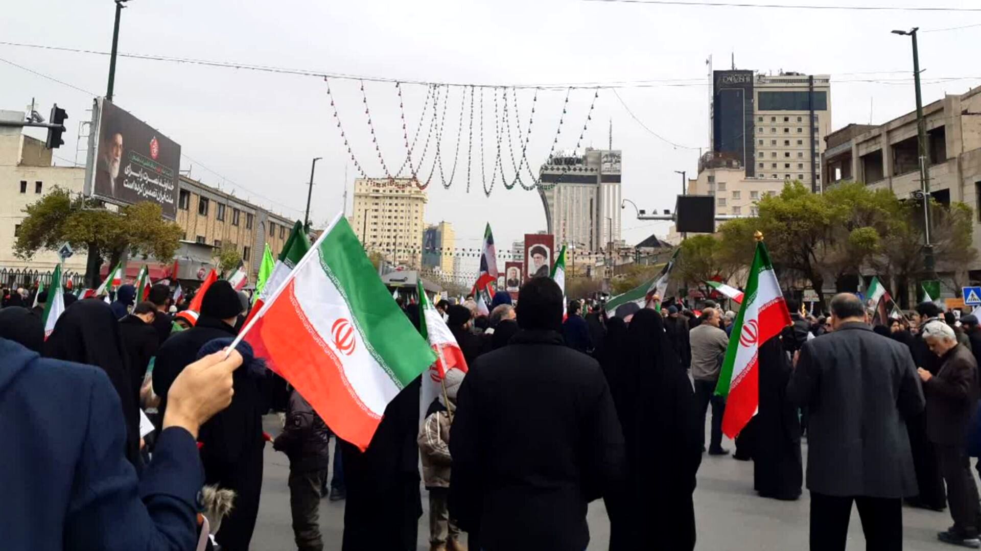 خروش مردمان مشهدی در راهپیمایی حماسی روز قدس 