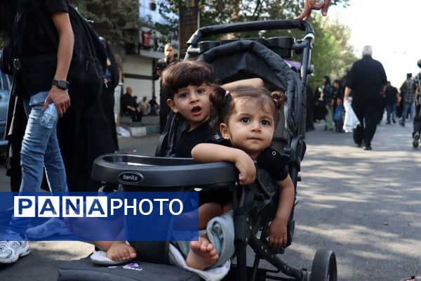 قدم به قدم در مسیر عاشقی اباعبدالله‌الحسین‌(ع)