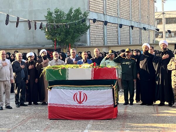 مراسم استقبال و تشییع پیکر پاک شهید گمنام در شهرستان دهلران 
