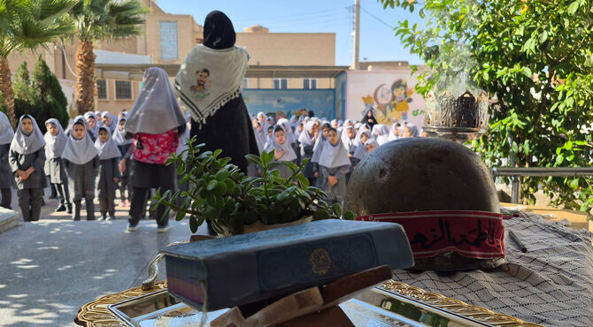  آغاز سال تحصیلی جدید در دبستان زهرایی میبد