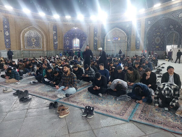 مراسم احیاء سومین شب قدر در حرم حضرت معصومه(س)