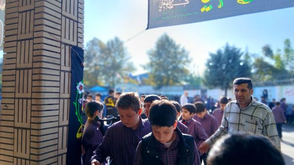 عطر خدمت و معنویت در دبیرستان شاهد آمل