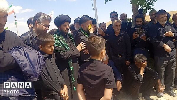 مراسم ختم شهید مصطفی حسینی در روستای سید آباد 