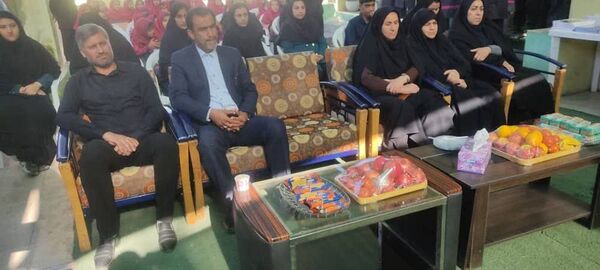 برگزاری مراسم شاهنامه‌خوانی و حافظ‌خوانی همراه با افتتاح نمایشگاه کتاب در مدرسه میلاد و کوثر نبی سعدآباد