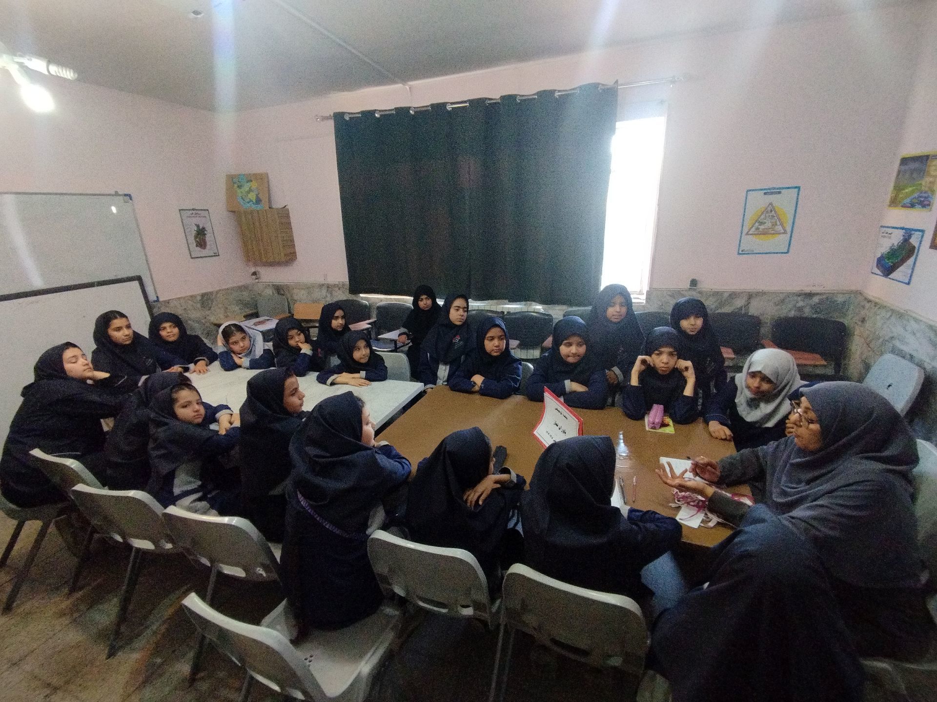  جلسه توجیهی ویژه یاوران نماز 