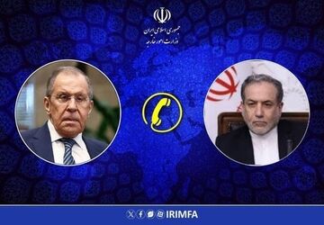 رایزنی عراقچی و لاوروف درباره تجاوز نظامی آمریکا و رژیم صهیونیستی