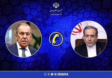 رایزنی عراقچی و لاوروف درباره تجاوز نظامی آمریکا و رژیم صهیونیستی