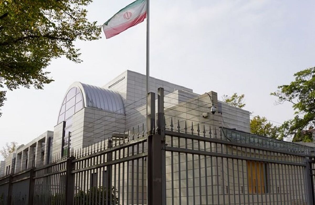 ابتکار فرهنگی سفارت ایران در آلمان به‌مناسبت کریسمس
