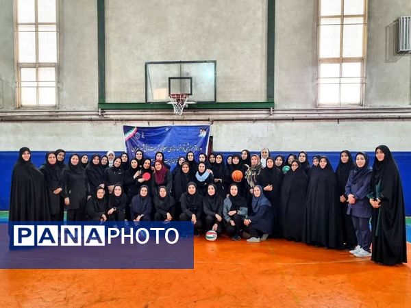 برگزاری دوره‌های توانمندسازی مربیان تربیت‌بدنی در جهت ارتقا سطح کیفی آموزش و پرورش منطقه 14