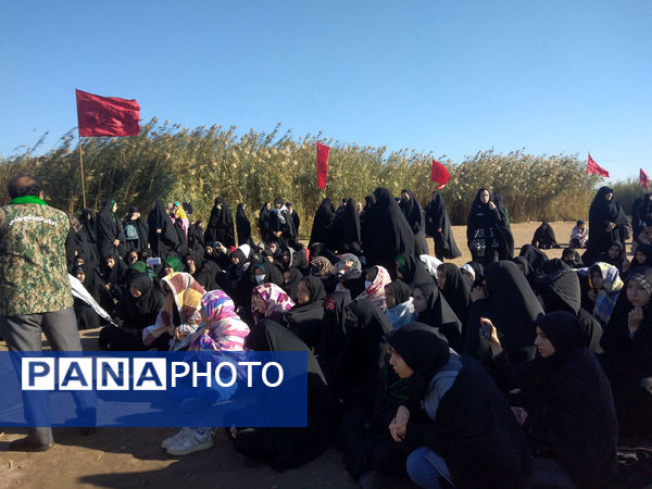 اردوی راهیان نور دختران دانش‌آموز قم