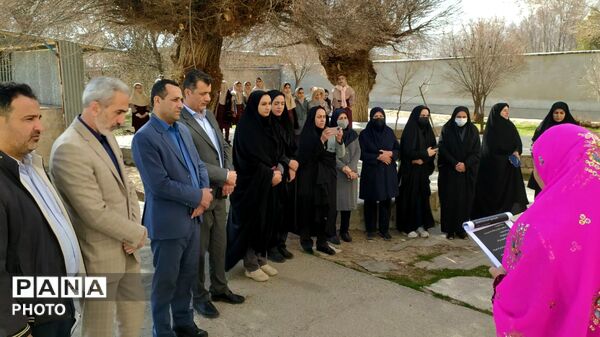 کاشت نهال در مدرسه خدیجه کبری شلمزار