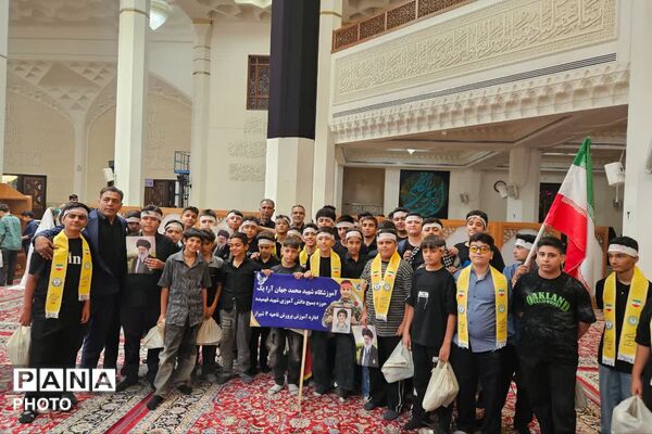 نوجوانان عاشورایی در حرم شاهچراغ(ع) - 3