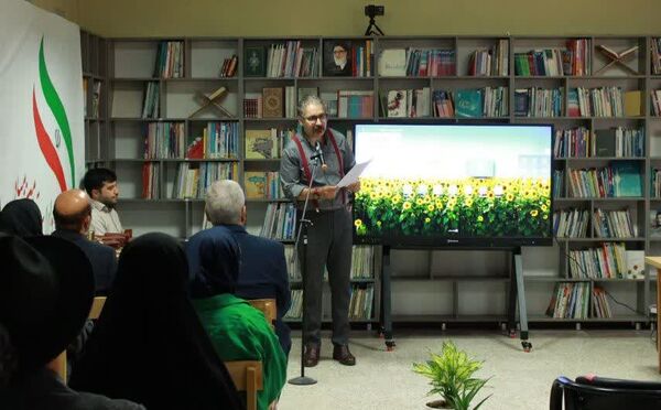 جشنواره «برگی از دانش» در دبیرستان نمونه دولتی کاشانی‌پور فردیس