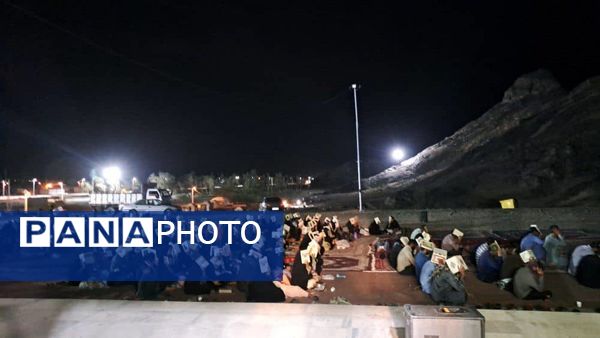 احیاء شب‌های قدر در قلعه‌گنج 