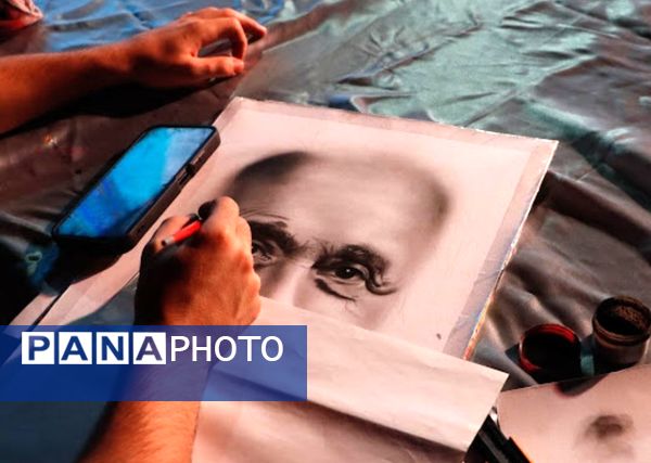 چهل و دومین جشنواره فرهنگی هنری با شعار «با امید به سمت قله برای ایران» 