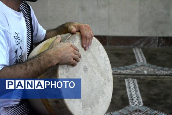 آموزش ضرب زورخانه‌ای در دبستان رازی ناحیه 2 بهارستان