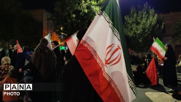 خاطره ۱۶۸ شهید در «۱۶۸ شب»؛ نیشابور میزبان اجتماع پرشور مردم
