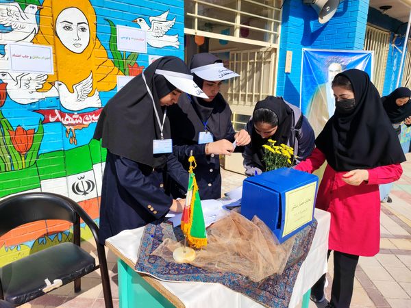 انتخابات همیار مشاور دبیرستان جنت شهرستان سملقان