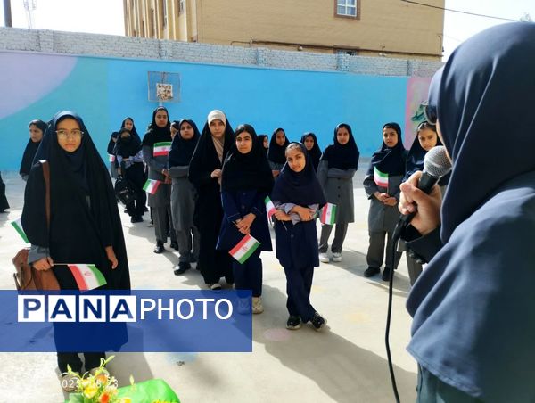  جشن جوانه ها در دبیرستان رفعت کاشمر