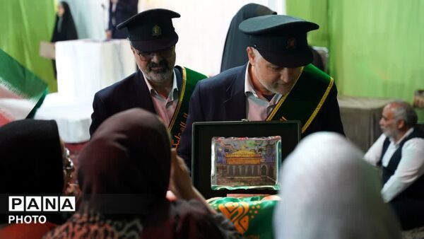 اجتماع بزرگ جشن دهه کرامت در کمالشهر 
