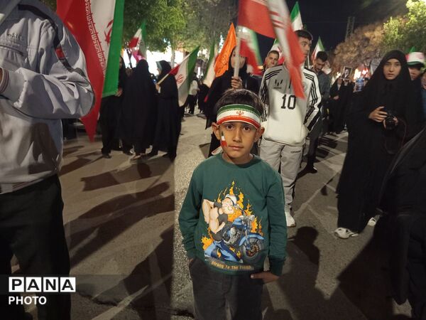 حضور پرشور کودکان و نوجوانان در قلب نیشابور 