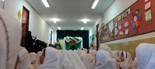 خادمیاران رضوی در دبستان بوستان بن 