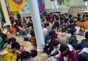 افطارِ دلنشین در دبستان شهید منتظری شاهرود 