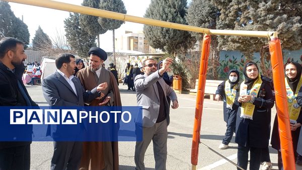 همایش بزرگ یاوران انقلاب در آموزشگاه دخترانه جنت ملارد 