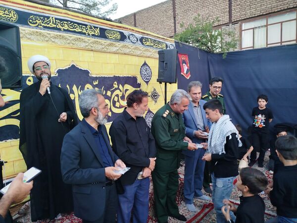 بازدید مسئولان بسیج کاشمر از هیئت دانش آموزی انصار المهدی (عج) رهروان شهدا و قاسم بن الحسن 