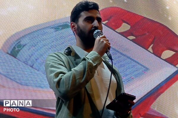 شور و حماسه ی مردمان قرچک در صد و دومین  شب از تجمعات مردمی
