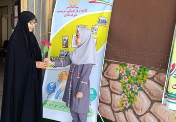 گرامیداشت هفته امور تربیتی و تربیت اسلامی در فیروزآباد