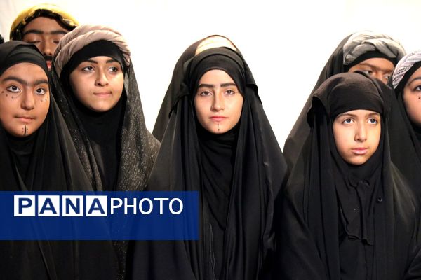 اجرای نمایش آیینی سرگذشت در مشهد