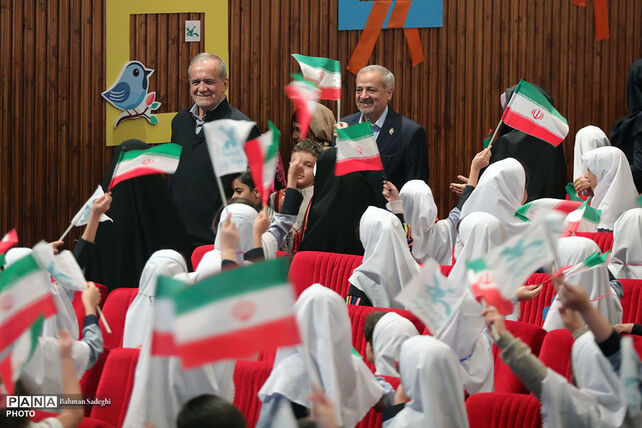 مراسم روز ملی کودک