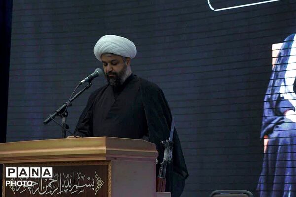 شکوه نمازجمعه این هفته باقرشهر و کهریزک با حضور عزاداران حسینی 