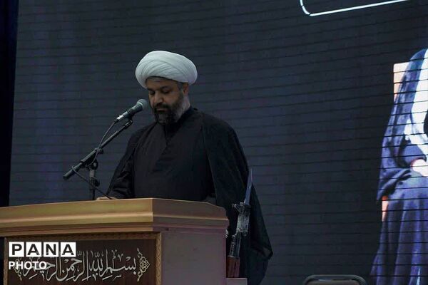 شکوه نمازجمعه این هفته باقرشهر و کهریزک با حضور عزاداران حسینی 