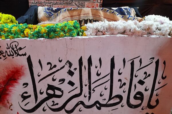 برپایی مواکب مردمی، فرزندان مادر پهلو شکسته در شهریار