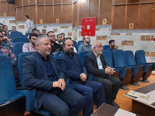 برگزاری دوره  دانش افزایی مربیان پرورشی و مشاوران جدیدالورود استان البرز