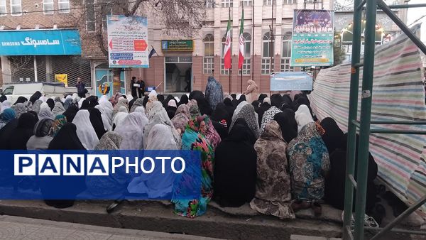 نماز توحیدی مردم اهر در عید سعید فطر