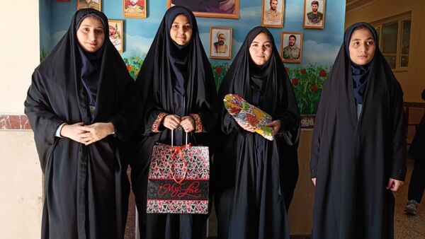 وقتی نسل امروز پای عهد انقلاب می‌ایستد